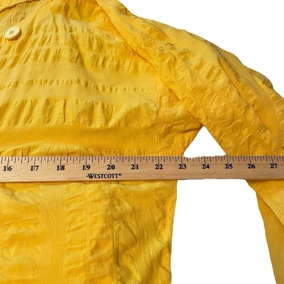 Bright Sunny Yellow Textured Top with Fold over neckline-slits on sides-Size 12 - Picture 12 of 16